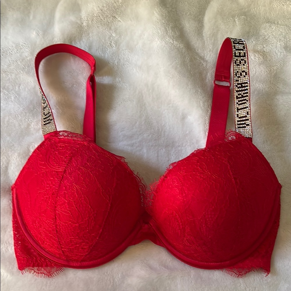 Victoria's Secret Red Underwire Bra with Adjustable Straps